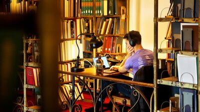 New lamp for an AD White Library balcony seat